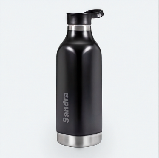 schwarze kantige Thermosflasche mit laserbeschriftung