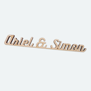 Schriftzug aus Holz